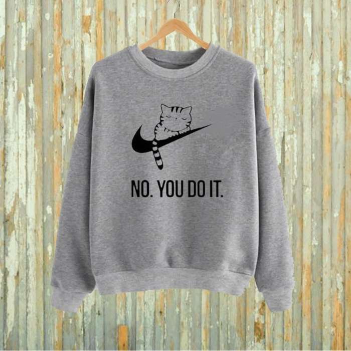 Grey do it Cat Printed sweat shirt For Women - AceCart Warm Hooded Sweatshirt in Grey