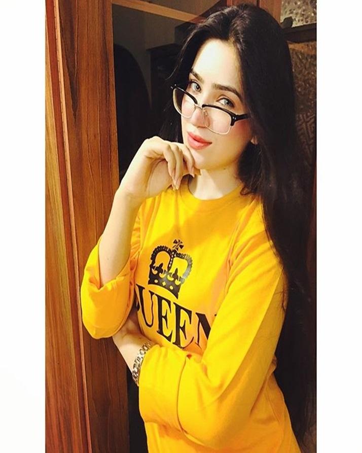 Yellow Queen Printed T-Shirt For Women - Front View - AceCart