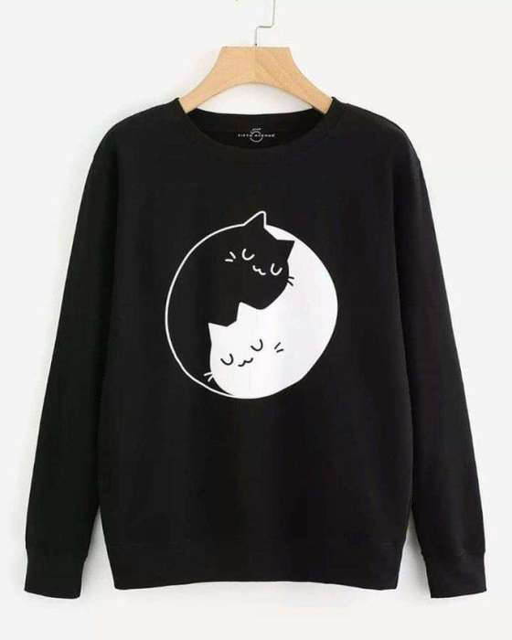 Black Cat Printed Sweat Shirt For Women 227 - AceCart Warm Hooded Sweatshirt in Black